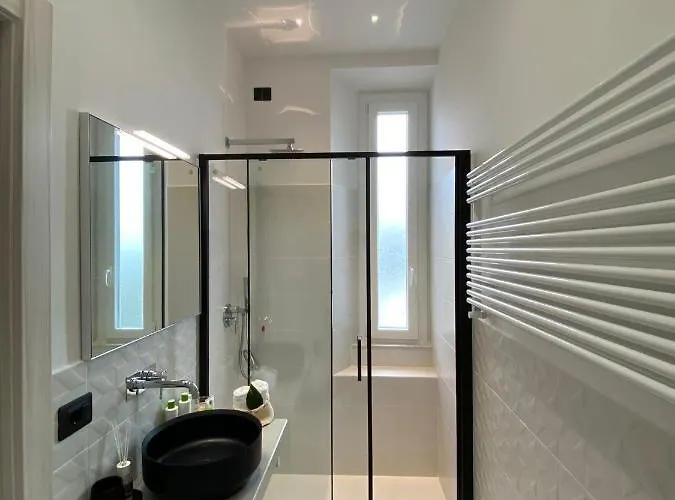 Flori 라스페치아