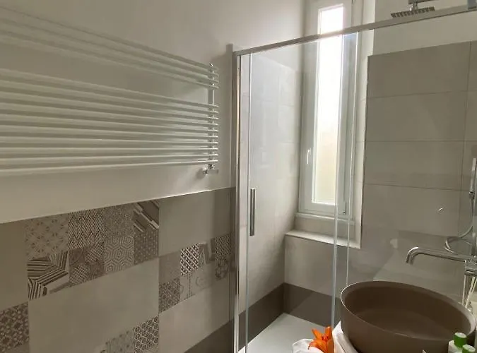 Πανσιόν Flori 4*